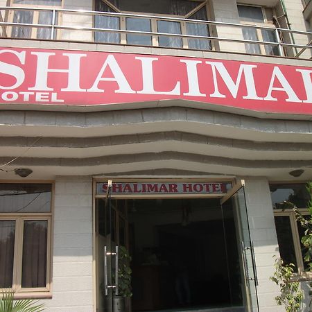 Shalimar Hotel New Delhi Exterior foto