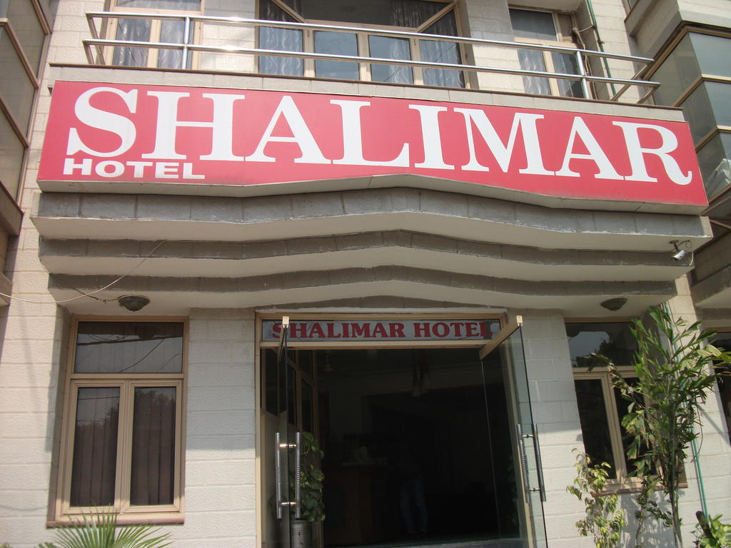 Shalimar Hotel New Delhi Exterior foto